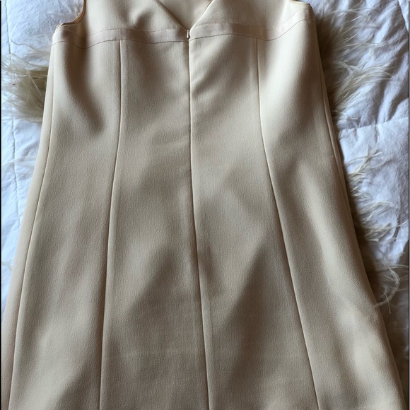 Jessica, a stylish and contemporary fashion, with Hong Kong as home base - Picture 14 of 14